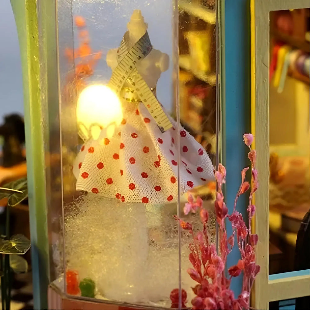 Integrated Transparent Sealed Dustproof Display Window — Tailor Shop DIY Mini House Kit l DIY Miniature Kit