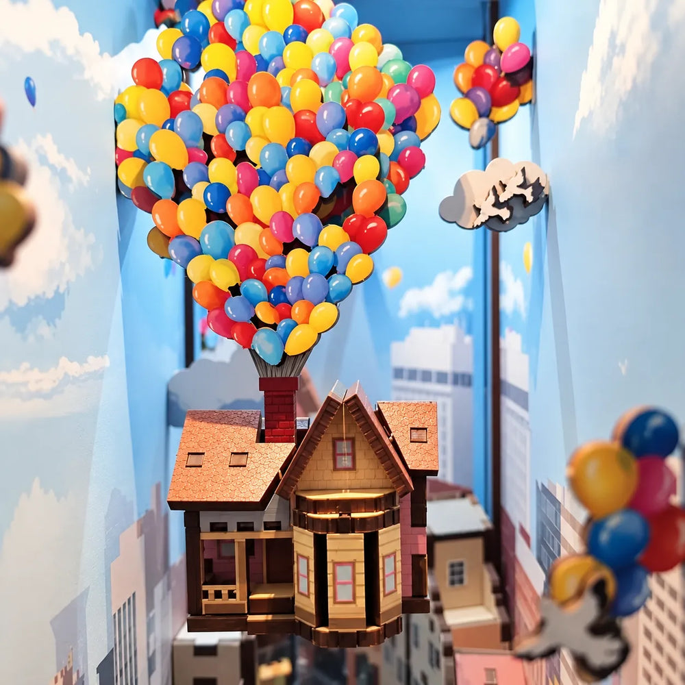 A Balloon House Ready for Adventure — Travel with The Wind DIY Book Nook Kit
