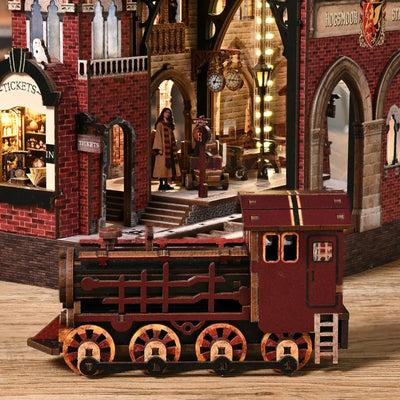 Hogsmoor Station DIY Book Nook Kit - ROCOXIA