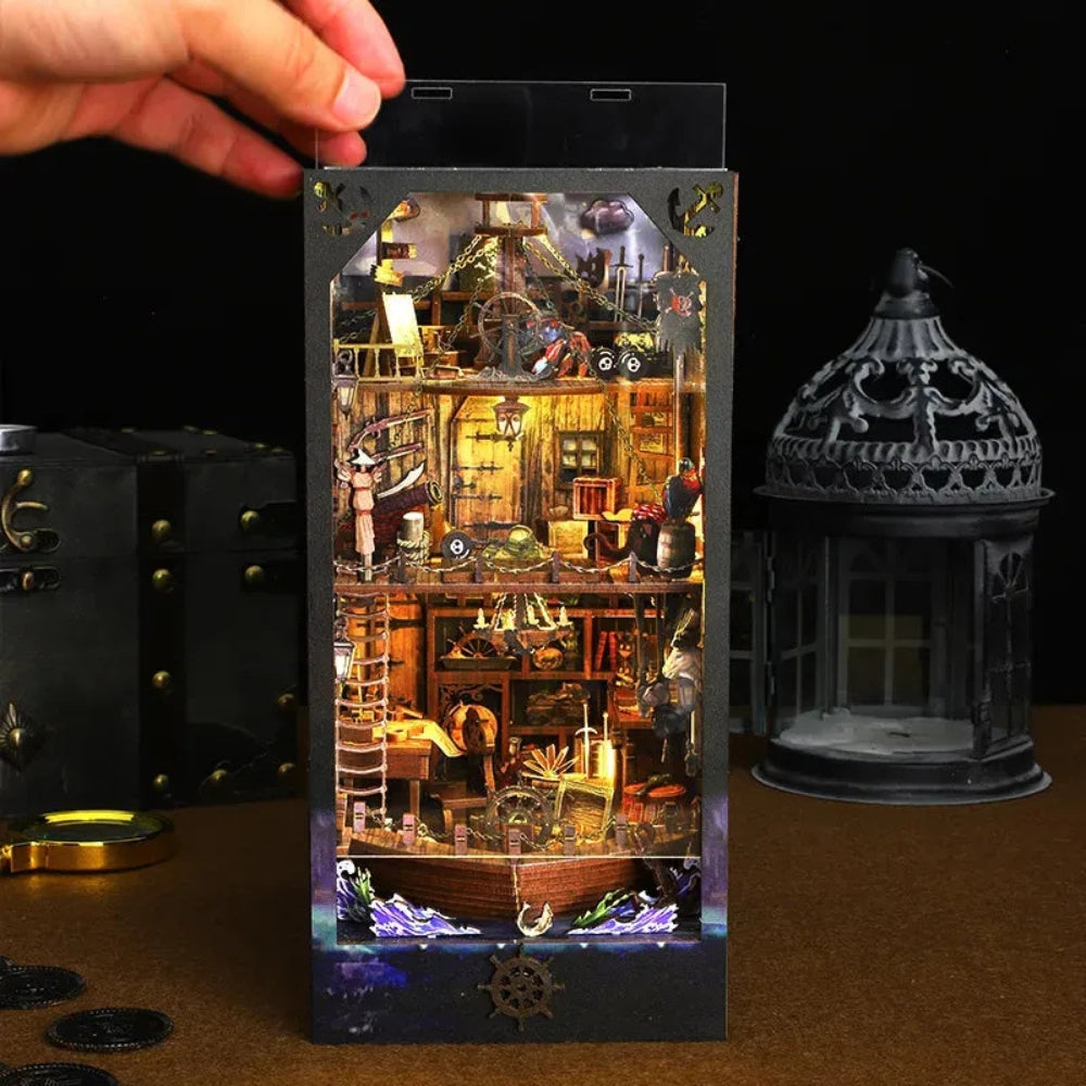 Aden Pirate Ship DIY Book Nook Kit - ROCOXIA