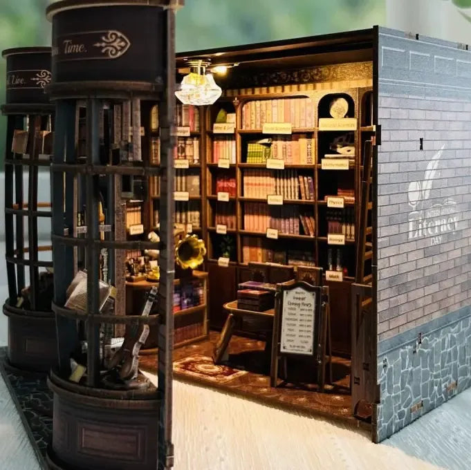 180° Fold-Out Bookstore Design — Hoggor Bookstore DIY Miniature Kit