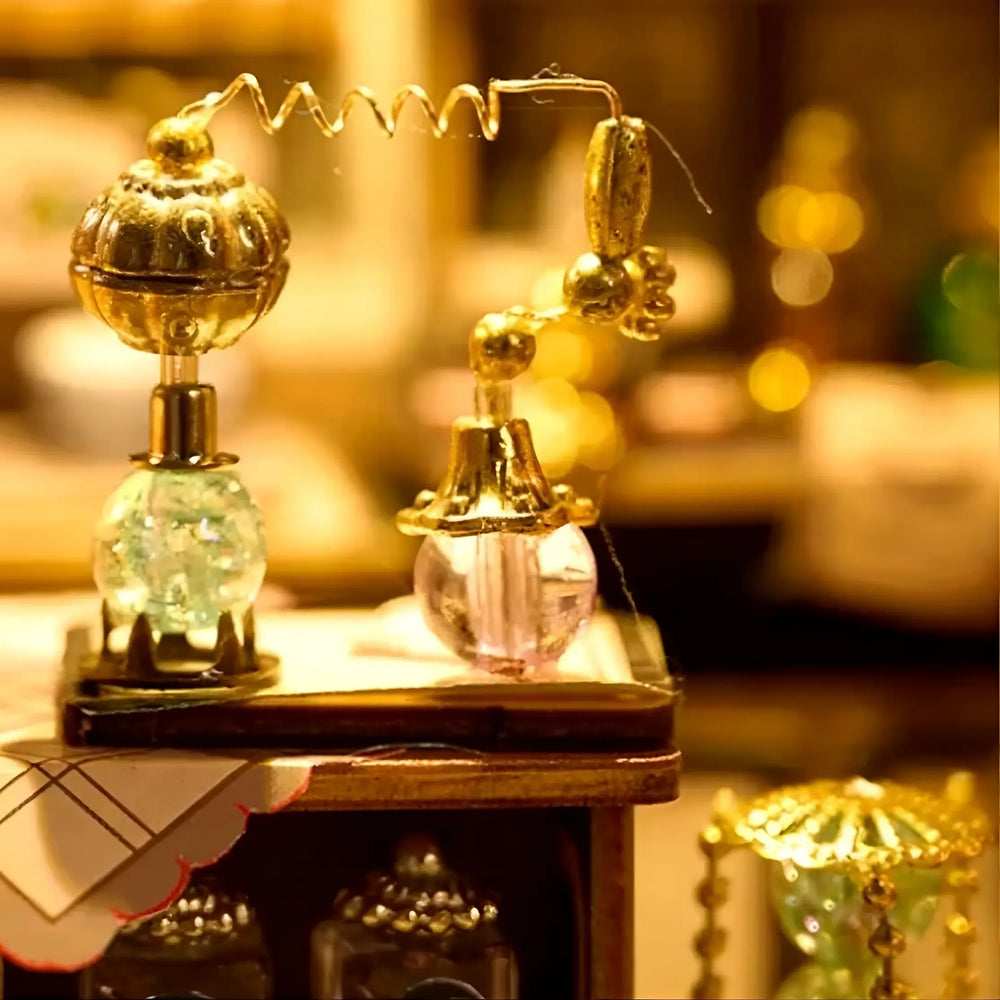 Hanging Potion Bottles — Magischer Coffee Shop DIY Miniaturbausatz