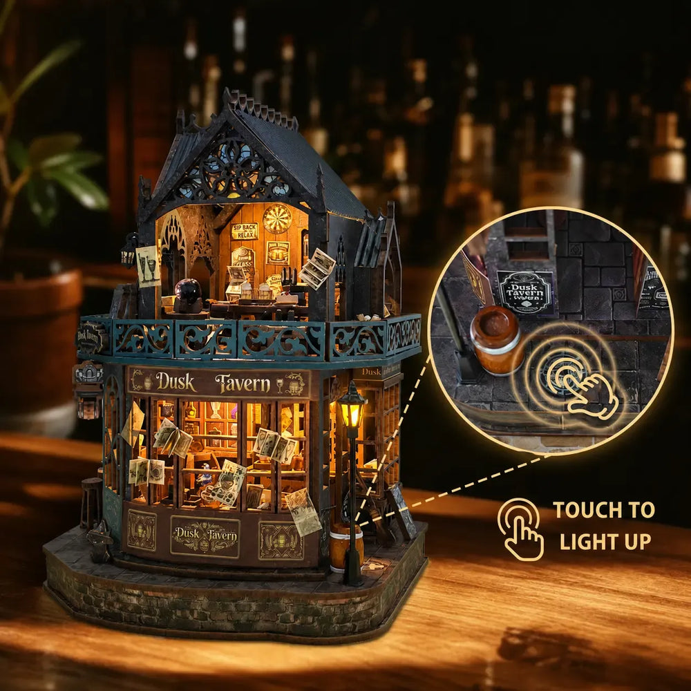 Touch-Activated Warm Lighting — Twilight Tavern DIY Miniatur-Hausbausatz
