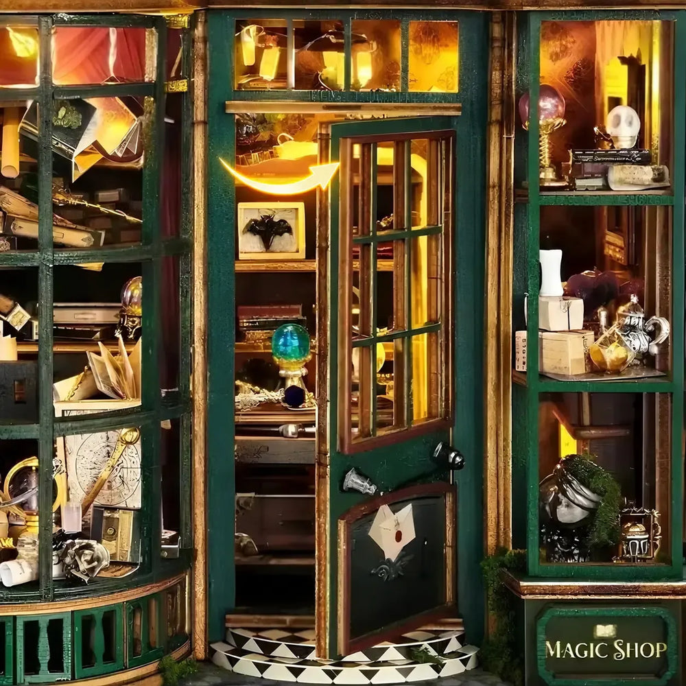 Openable Vintage Swing Door — Magic Shop DIY Book Nook Kit (SQ-114)