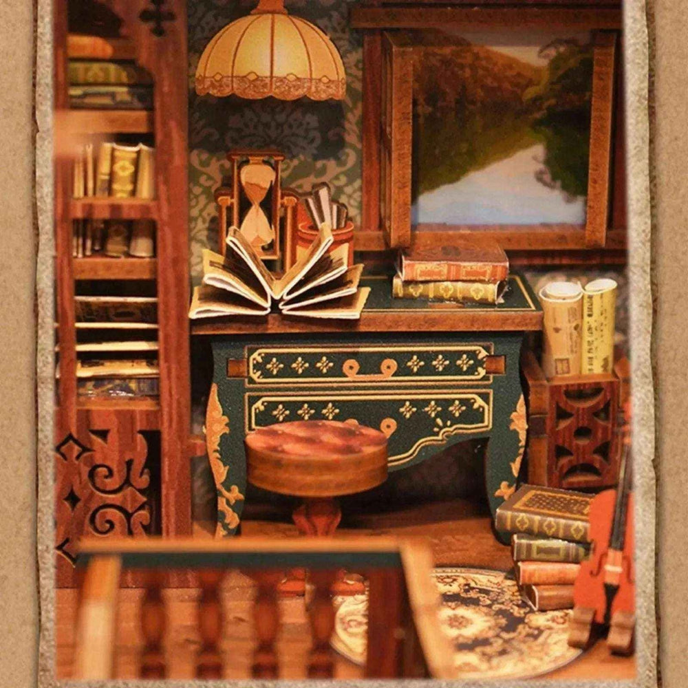 Detective Sherlock Holmes DIY Book Nook Kit - For Creative Readers - ROCOXIA