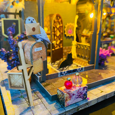 Rocoxia Hollow Magic Coffee Shop DIY Miniature Kit - Rocoxia