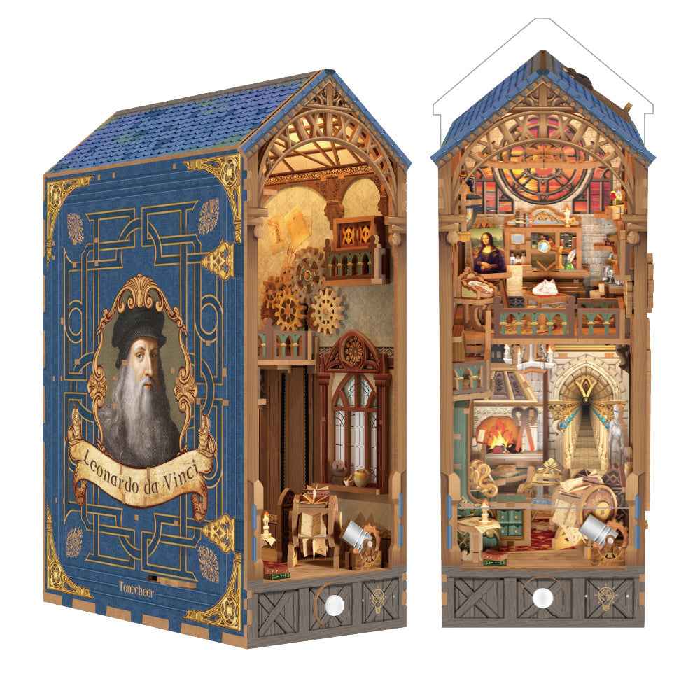 Leonardo da Vinci book nook shown from two angles with its clear cover raised.