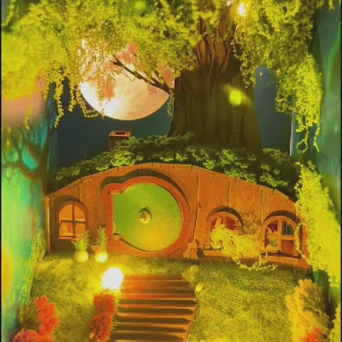 Load video: Hobbins Hovel Fantasy Cottage DIY Book Nook Kit